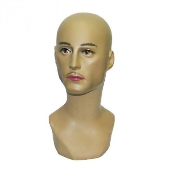 Голова мужская, с макияжем